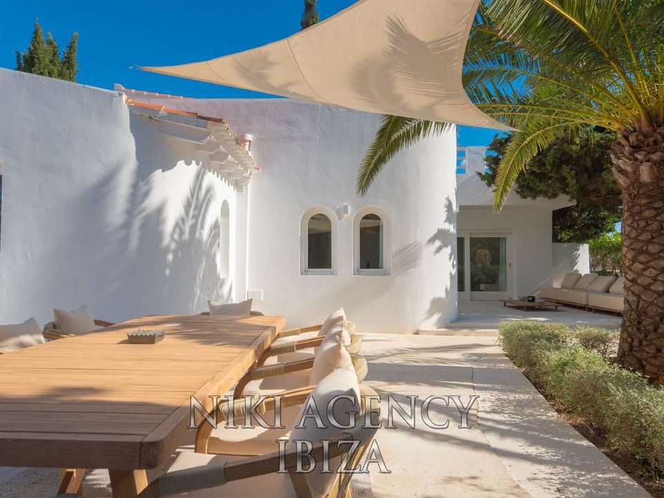 Villa i Cala Jondal, Ibiza - foto 1